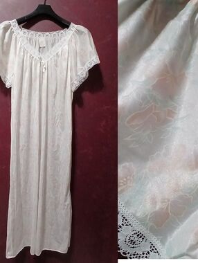 Vintage Miss Diva Size 24 W Lace Floral Nightgown Sleep Dress Bow Short Sleeves